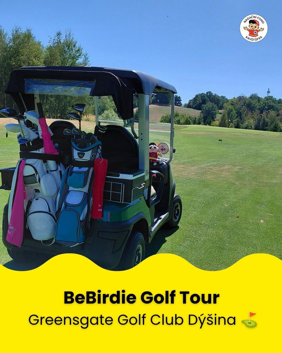 Golfový vozík na hřišti Greensgate Golf Club Dýšina